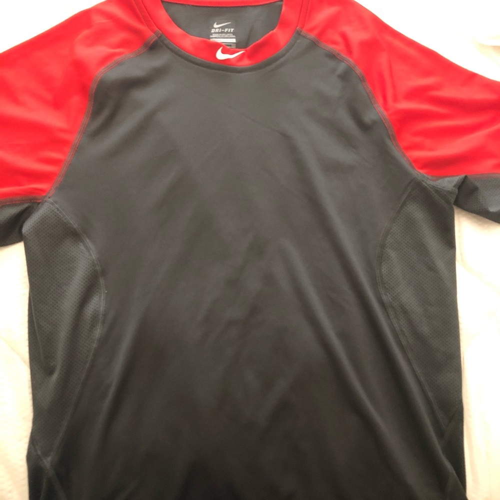 Men’s Small Baseball Tee